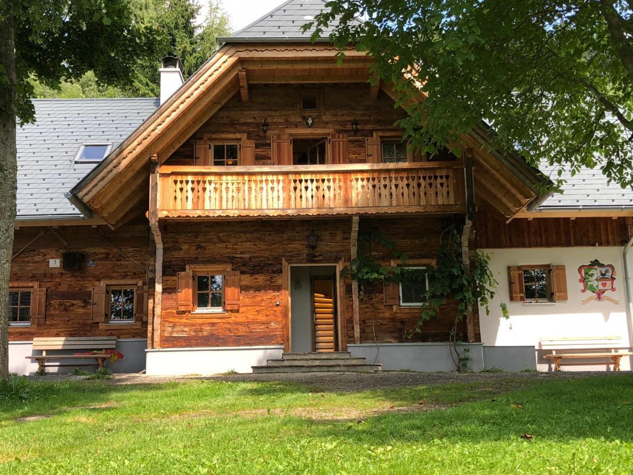 Waldheimathuette Sankt Kathrein am Hauenstein Exterior foto
